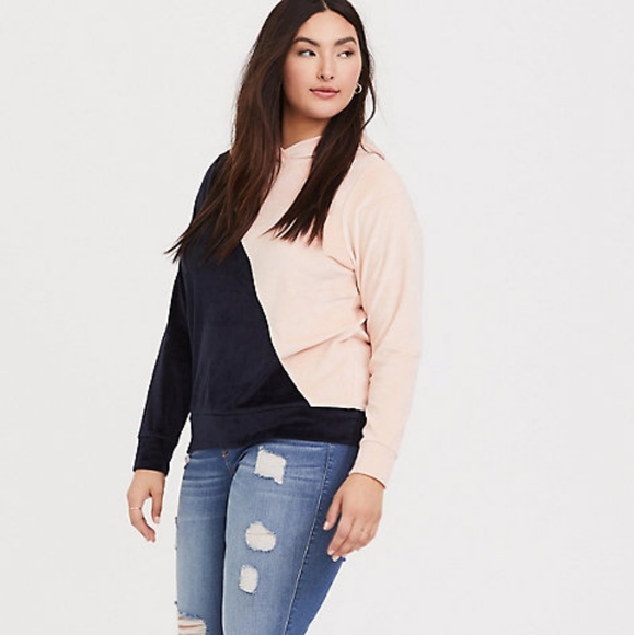 🆕 Torrid Pink & Navy Color Block Velour Hoodie - Picture 3 of 8